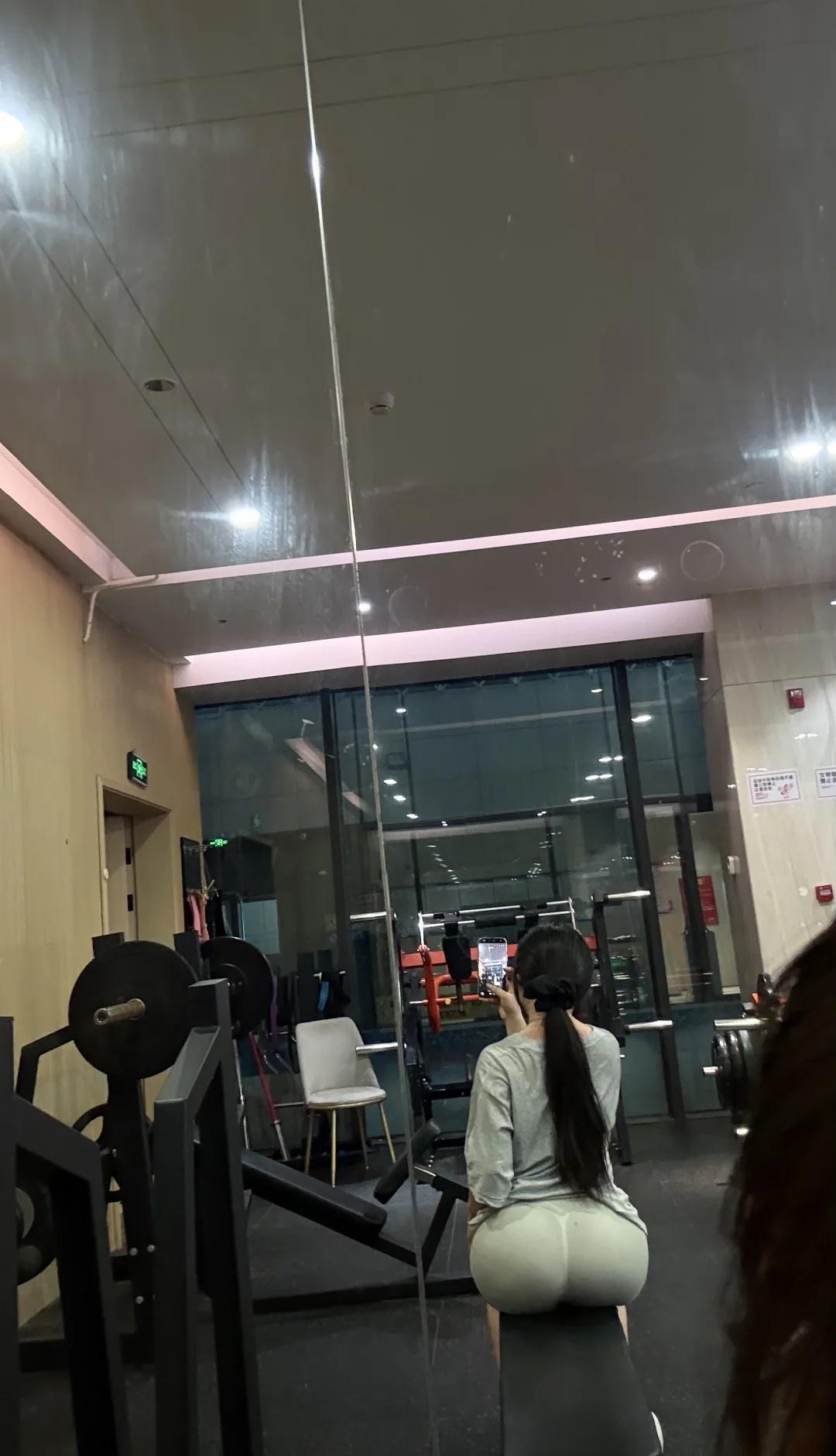 一些原图，整理相册的时候不加滤镜不修图随便拍随便发原图直出