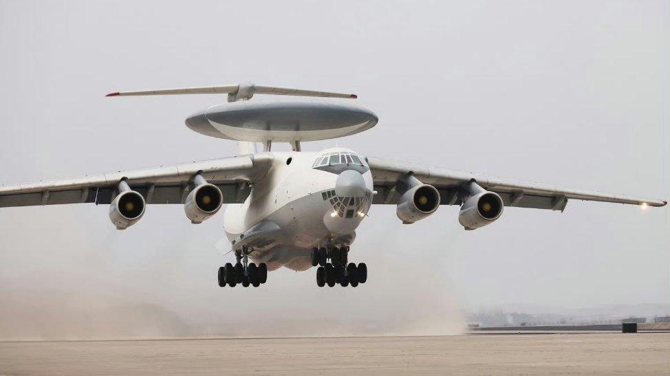 朝鲜预警机又一次公开亮相，其未加辅助电力设施，难道这个“预警机”比较省电？在朝