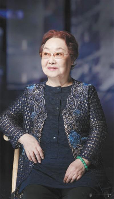 痛别人民艺术家郭兰英，一曲《我的祖国》永留人间🙏噩耗传来，“人民艺术家”