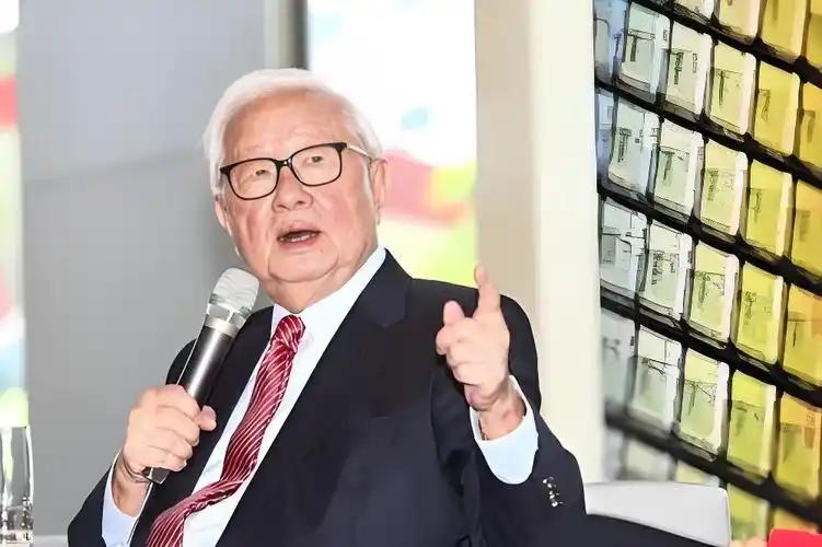 台积电创始人张忠谋，受访时语出惊人：“我真的认为，我的国家——美国，仍然是世