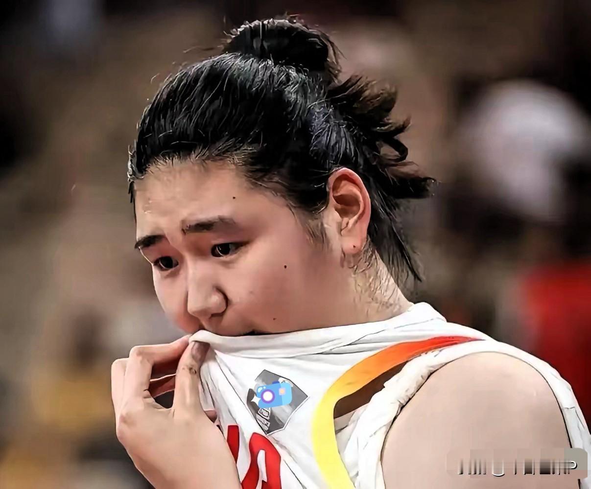 别再为她找借口了！说什么才19岁，未来会进步的！要知道，她从2021年参加U1