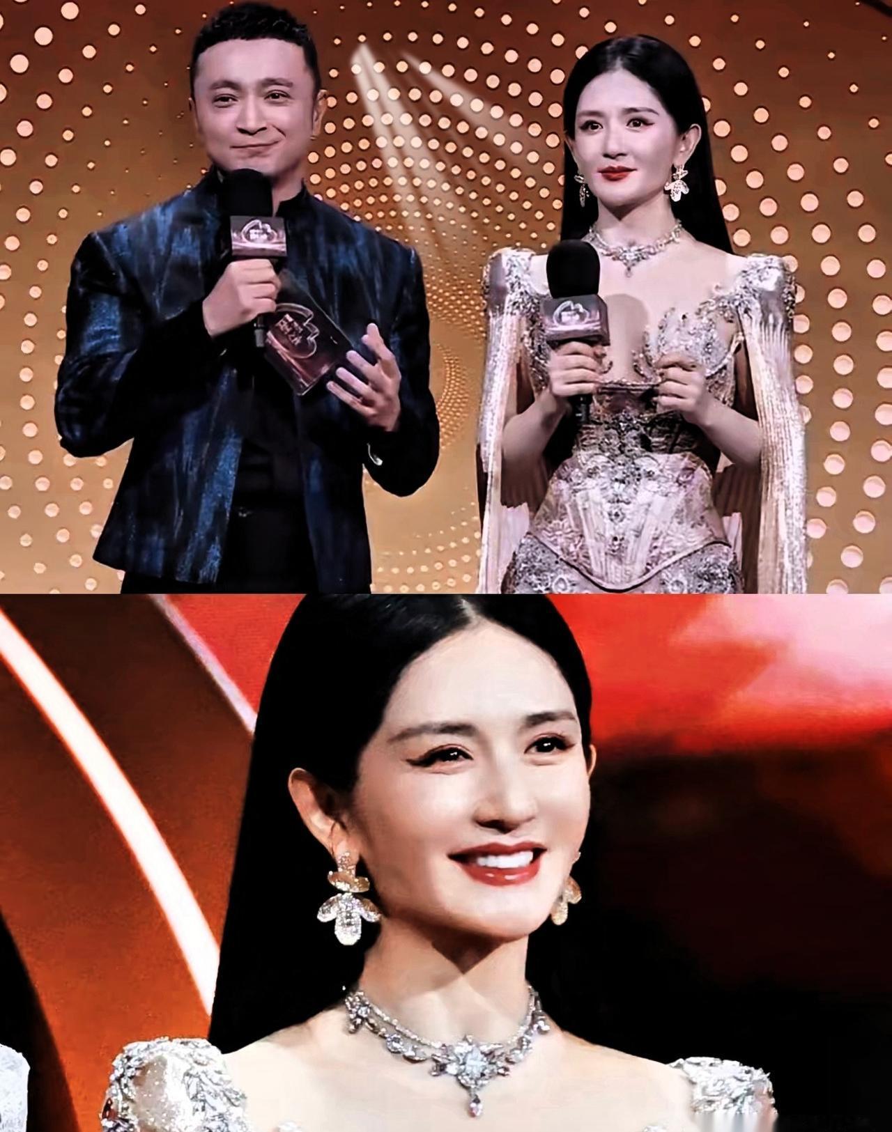 撒贝宁今年春晚，差点跌下神坛。他嘴瓢了，“龙行龘龘”那个“龘”字，肉眼可见地卡