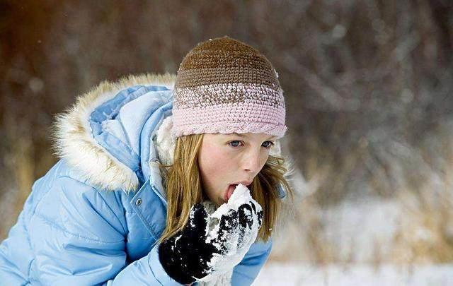 在雪地里吃雪是一种怎样的体验?