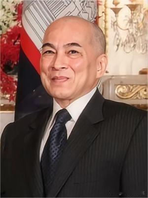 同样是国王，境遇不一样！泰国国王的首次国事访问，让中国人民开始了解这一神秘的