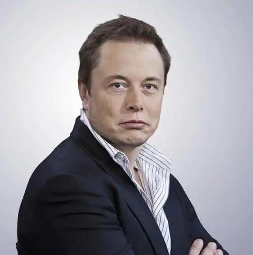 马斯克这回算是不装了，一句话捅破了美国稀土产业的窗户纸！他直言不讳地指出，美国开