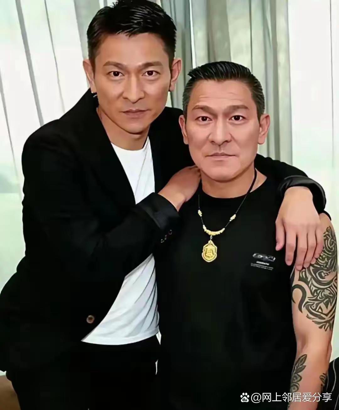 娱乐圈替身和明星相似程度真让人惊掉下巴。就说刘德华和杜奕衡，五官轮廓、眉眼神态高