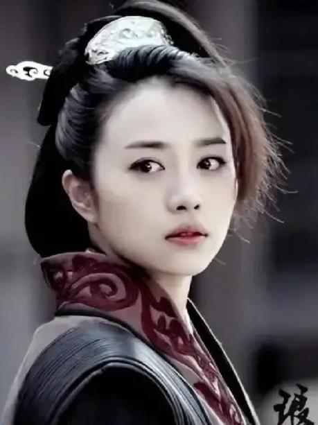 1998年，19岁的张龄心在教学楼的楼道里堵住扈强:“老师，我喜欢你，我想做你的