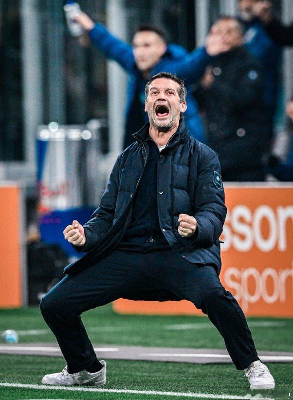 齐沃：邓弗里斯和达米安将仍然缺阵我不知道他们还要缺席多久说实话我真的不知道他