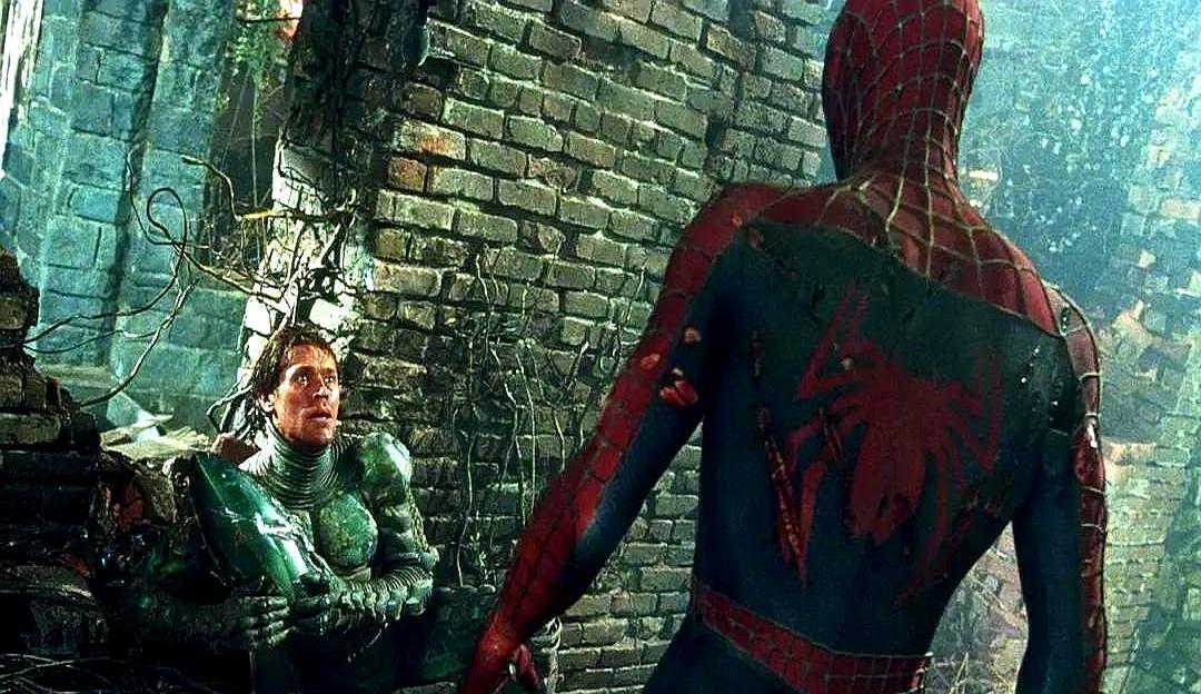 1998年，索尼花不到十万美元，只挑了蜘蛛侠。漫威剩下的钢铁侠、雷神、浩克