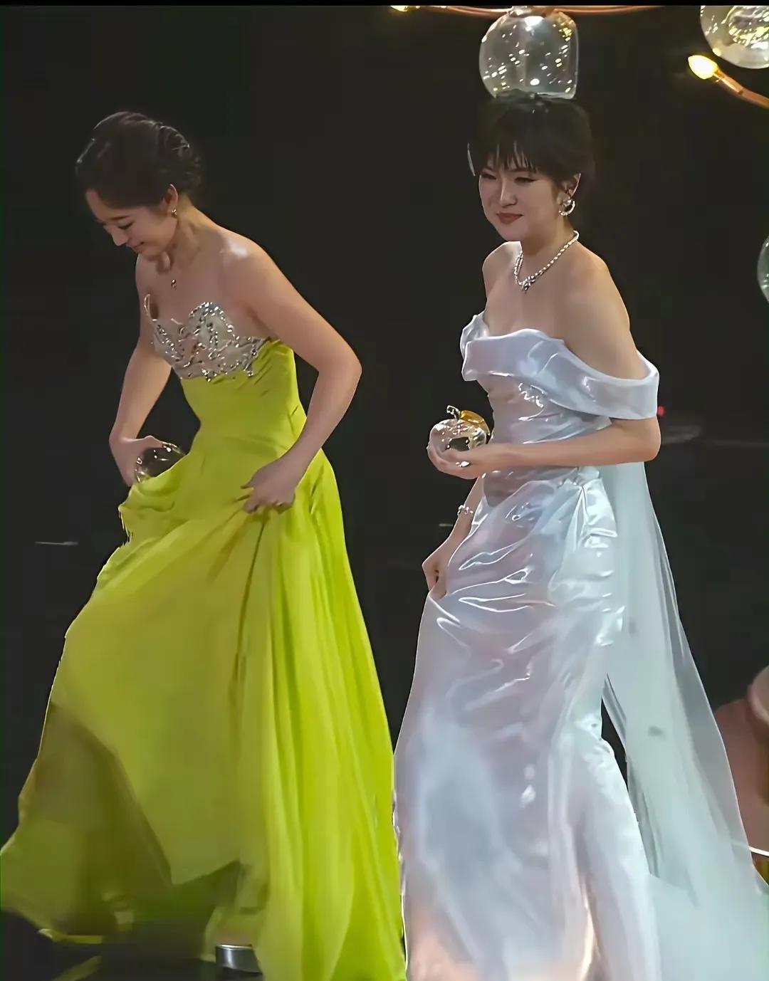 终于理解后宫女人为什么争宠了。华为二公主穿的就是浮光锦，看起来布灵布灵的，亮晶