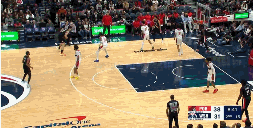 瀚森这个传球是个好球啊这么妙的助攻，可惜卡马拉完全没有意识到……跟不上瀚森想法