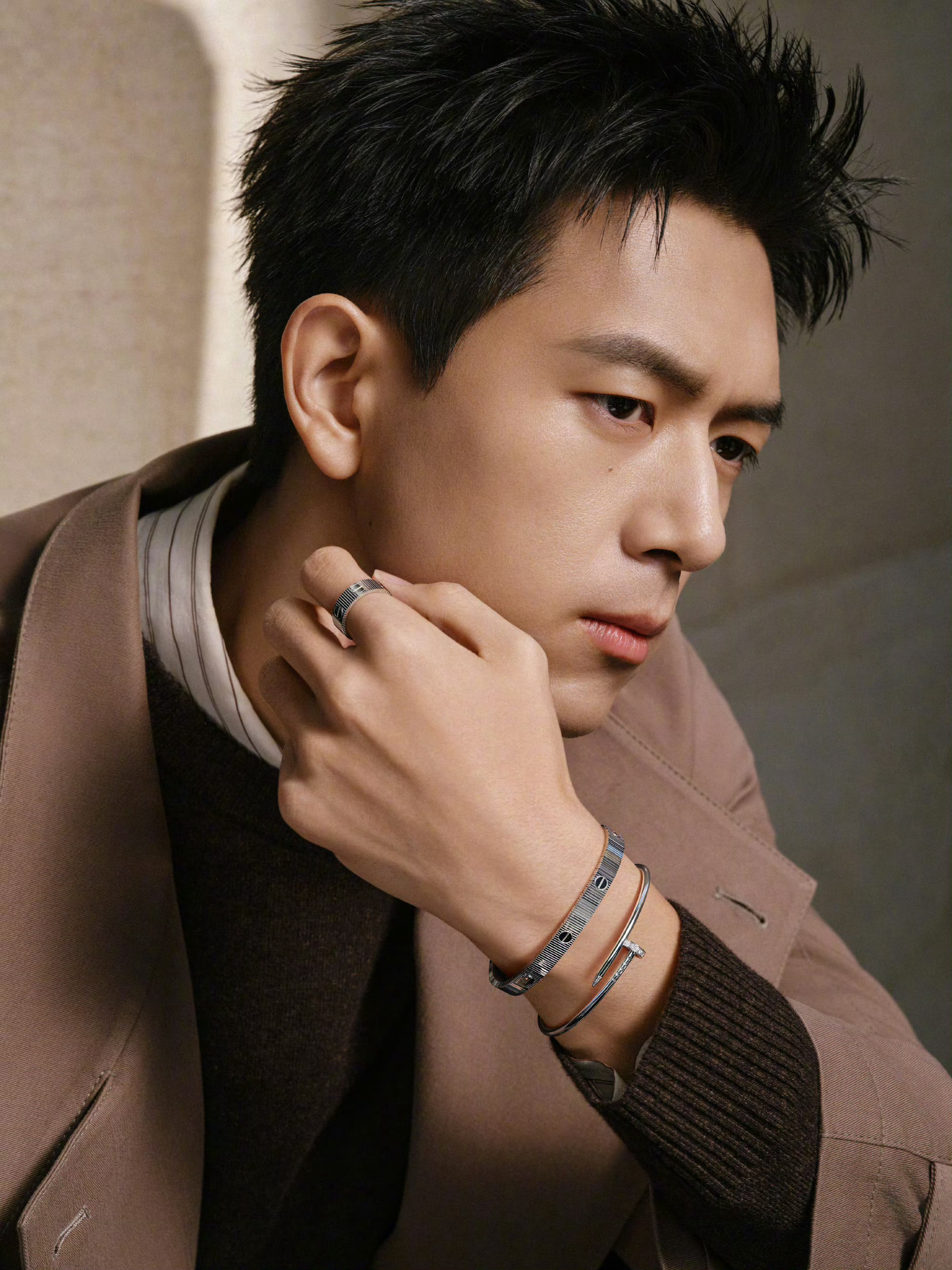 李现×CartierLOVEUnlimited宣传大片📸