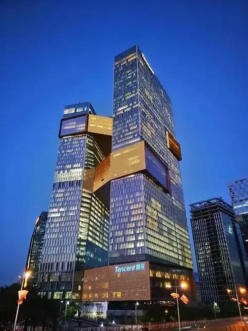 1月23日，媒体报道，腾讯掀起“反腐风暴”，近百名员工触碰“高压线”被解聘，20