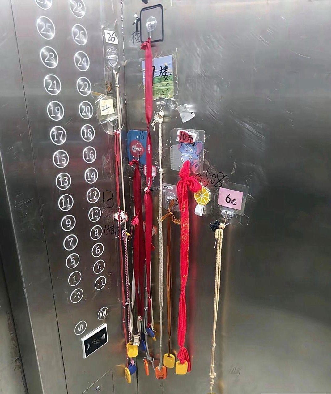 外卖小哥才明白这一幕的救赎感​​​