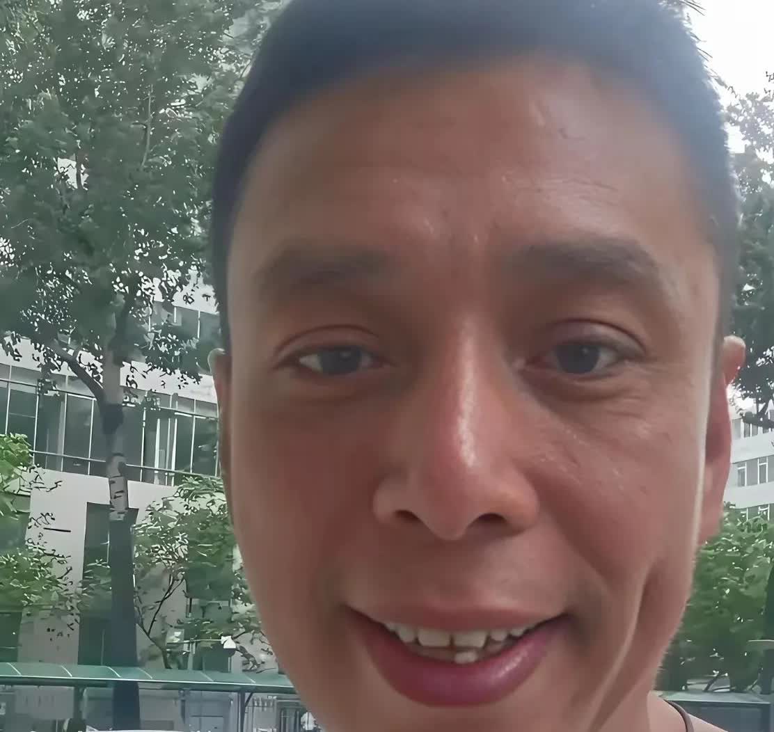 贾旭明点评释永信：相声演员的犀利发声！家人们，相声演员贾旭明可真是大胆