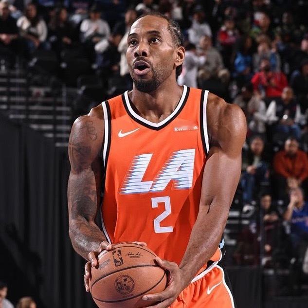 伦纳德表示，他从未在一支如此需要他得分的球队效力过，但这仍将是球队的重点。“尤其