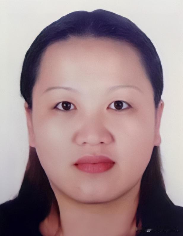 2000年，上海一女子私吞92万公款后，怀着孕逃亡泰国嫁给了一残疾男子，警方此后