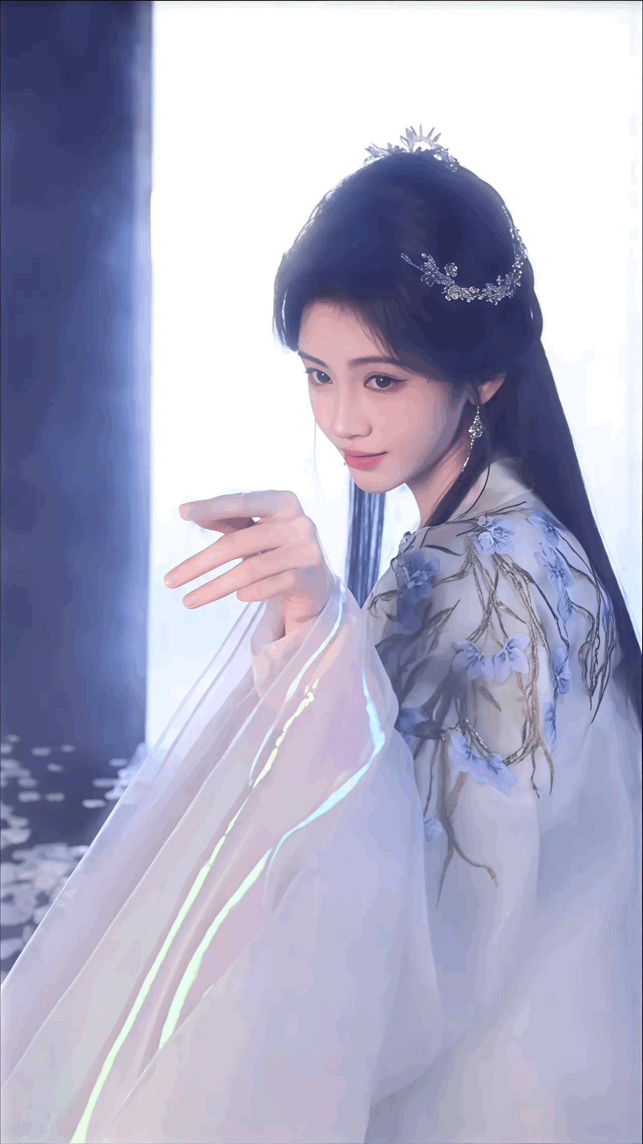 鞠婧祎🍊鞠婧祎来战爱给予你发光的权利也赋予我奔赴山海的勇气​​​