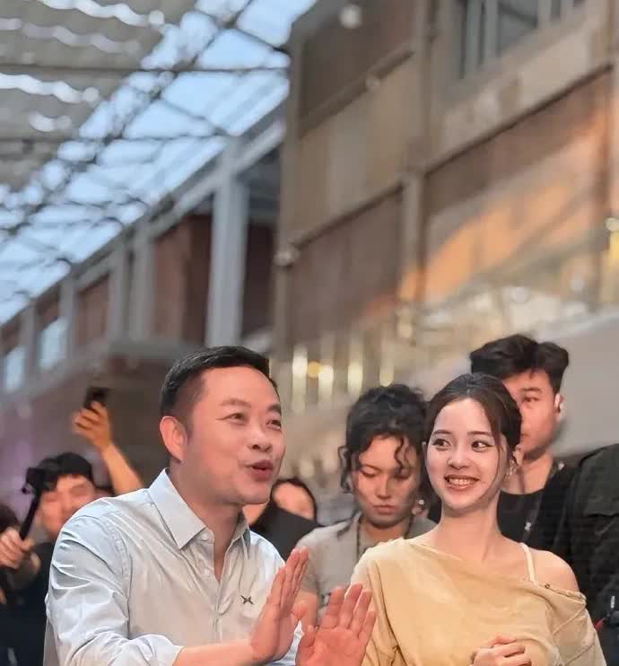 小鹏汽车真的又要住院了吗？去年可是刚从ICU出来的。还把汽车的销量寄托在