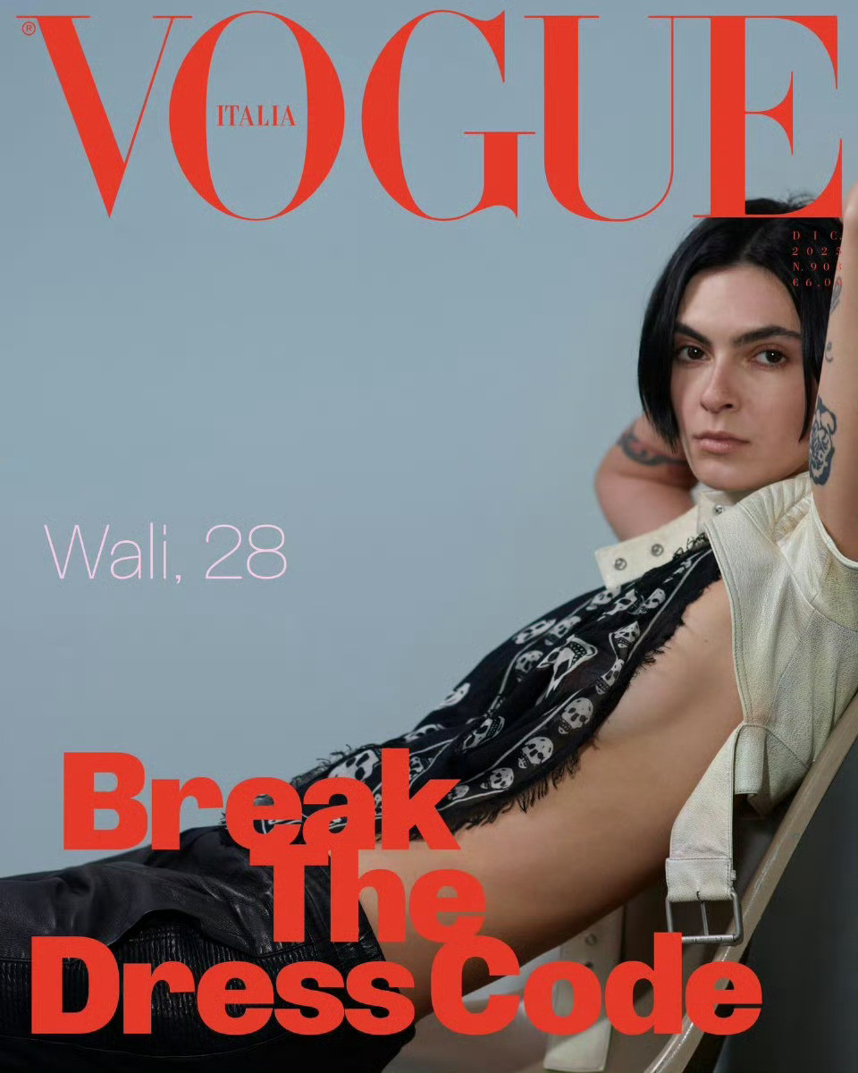 VOGUEItaliaDecember2025意大利版VOGUE闭年刊封面