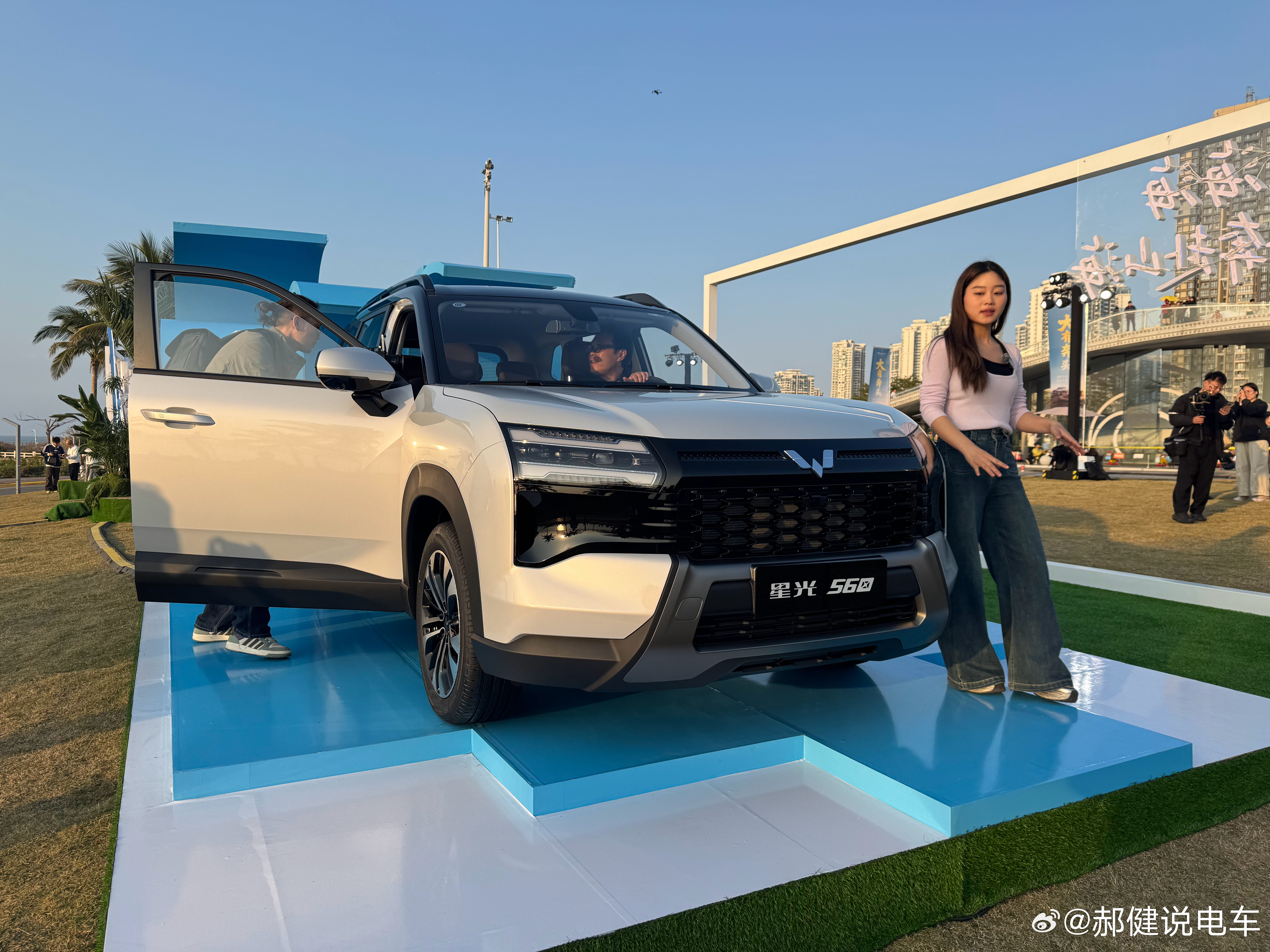 大块头SUV里最便宜的，5万多起步，星光560有燃油手动燃油自动混动纯电四