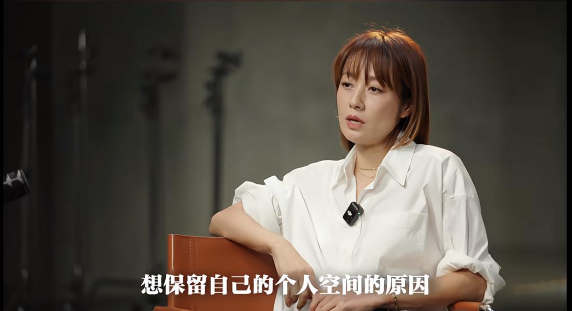 马伊琍、黄圣依、王琳都是上海长大的，都是从很小没有自己的房间。真的挺奇怪的。