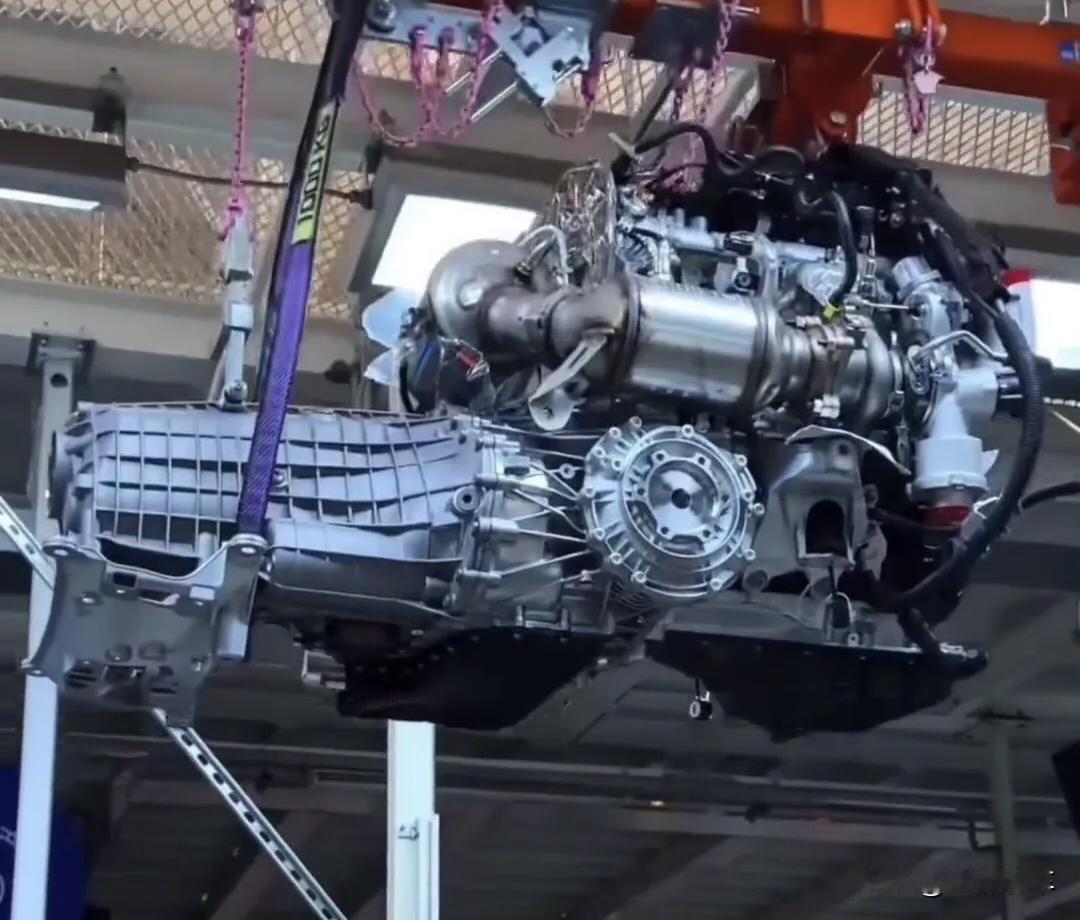 有人拿迈腾帕萨特跟奥迪A4去比,总觉得迈腾比A4有面子,那都是迈腾帕萨特车主的自