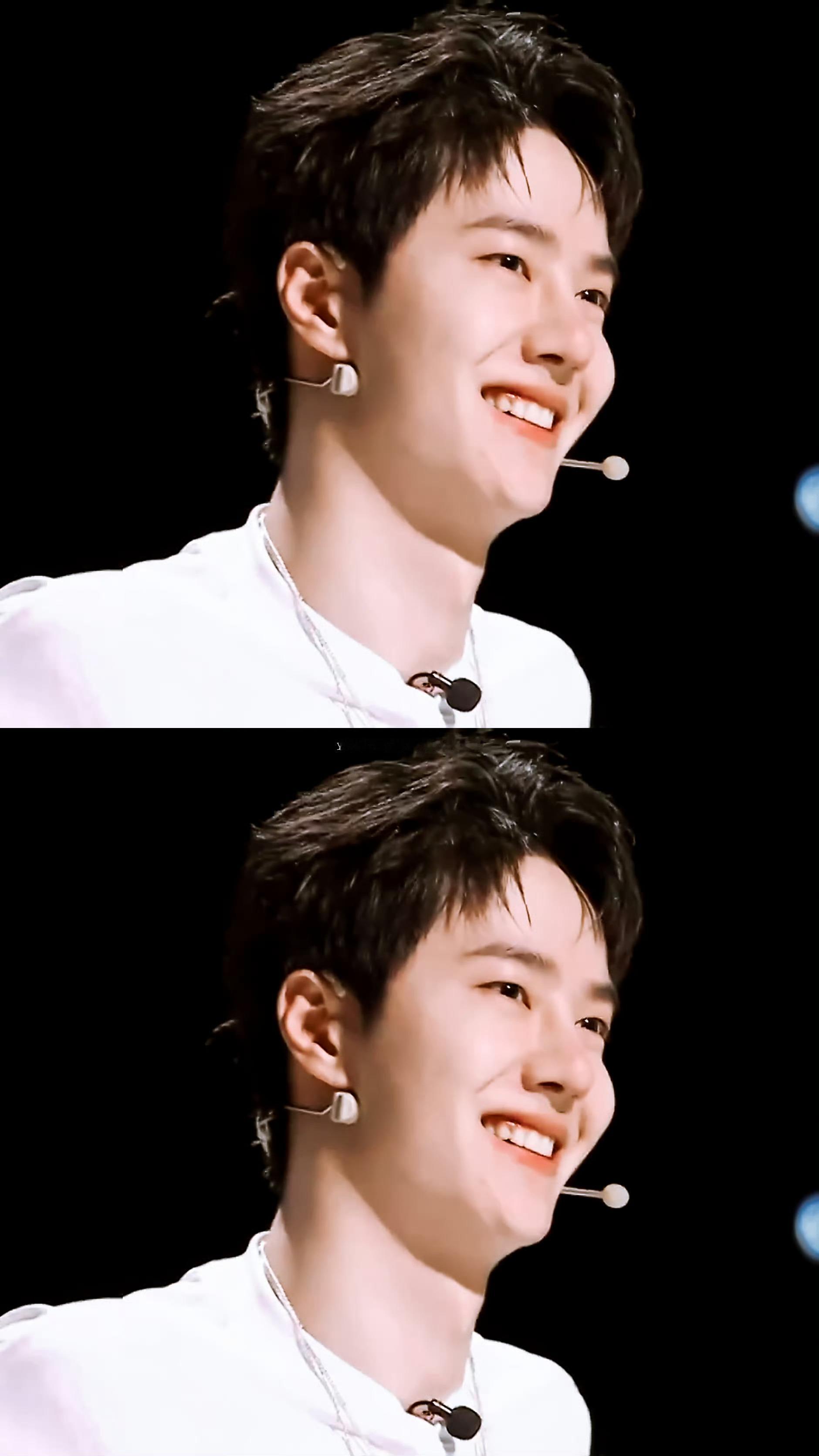 前方高萌你有没有跟着一起笑王一博