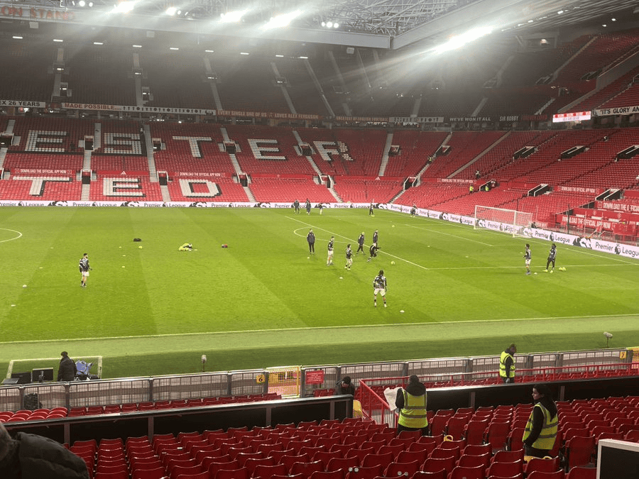 BBC: 谢什科与曼联的替补球员们仍然在比赛后进行加练