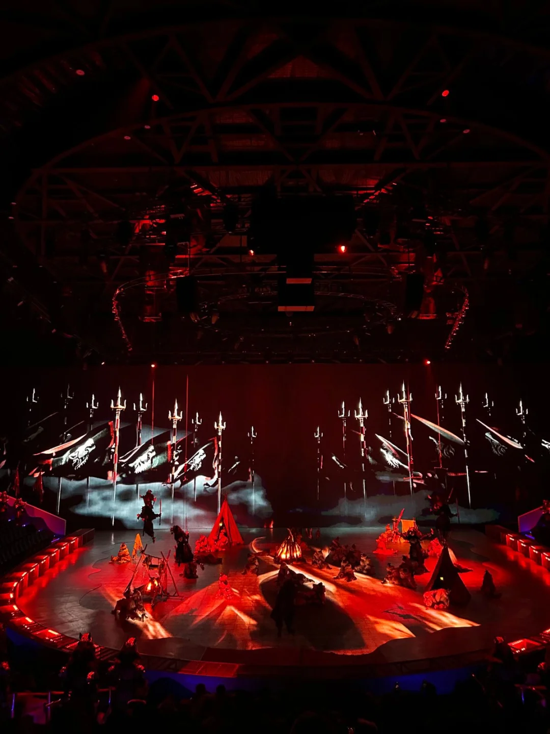 冰雪大世界《王的战车》才是真顶流