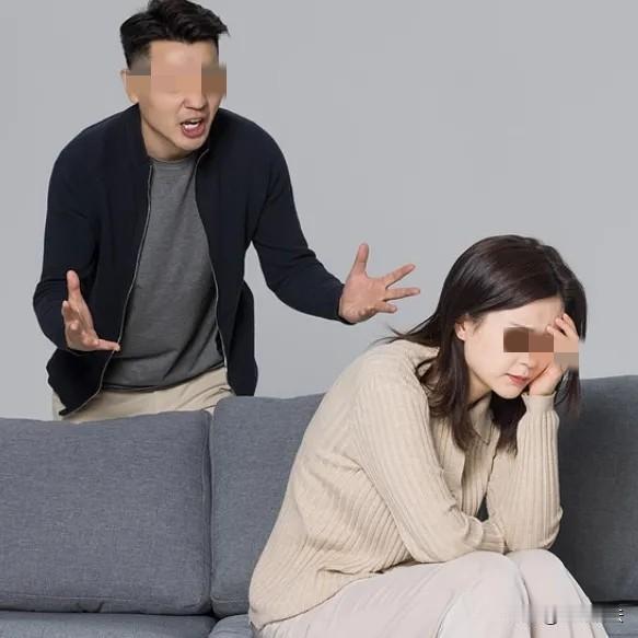 浙江瑞安，丈夫给妻子打电话，妻子没接，丈夫怀疑妻子旁边有别的男子，他来到酒店，说