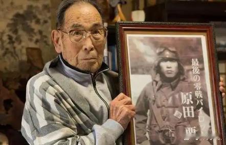 91岁的八儿雄三郎，对着镜头说若中日再开战还想去。记者追问儿孙是否上战场，他