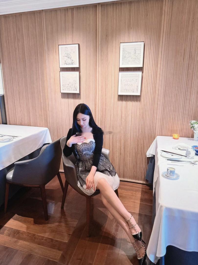 累了我就带你去吃新荣记不要整天发那些离了婚的文案上海·新荣记(保利·One