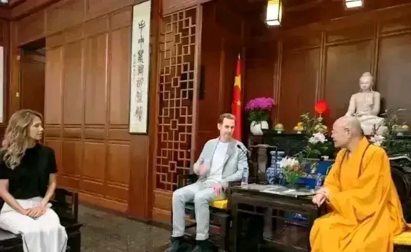 再吃回头草！叙利亚新政府求助莫斯科！为了国民生计，为了国家存续，朱拉尼政府经