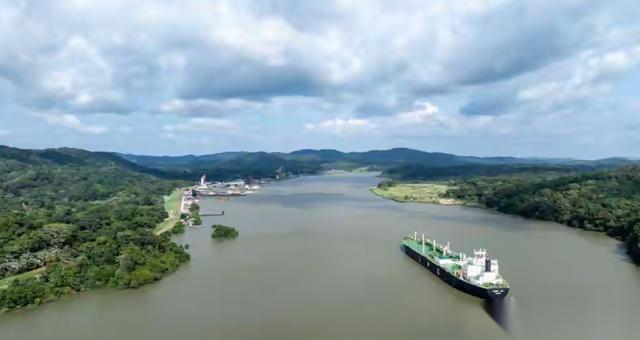 李嘉诚“先礼后兵”反击巴拿马毁约，35亿美元索赔与航运制裁或成致命一击