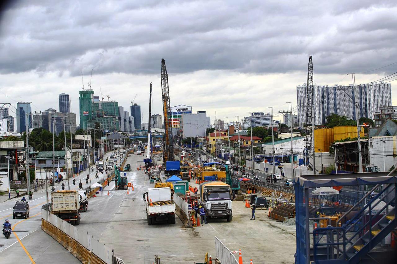 菲律宾南马京达瑙省谢里夫·阿瓜克市市长在1月26日突遭暗杀，菲律宾南马京达瑙省