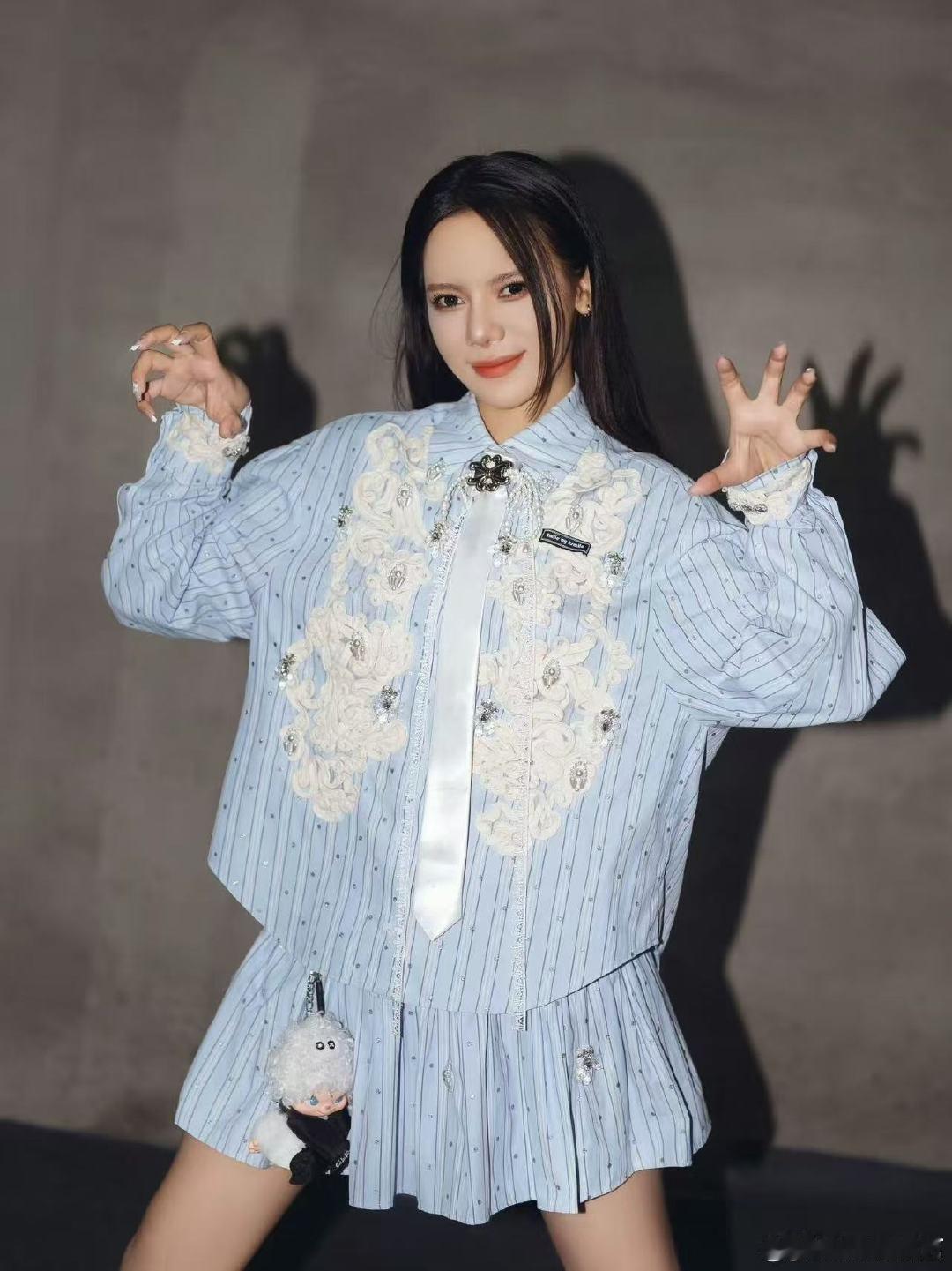 声鸣远扬选手唱青藏高原好听声鸣远扬青藏高原的壮丽景色，仿佛都在这版音乐中一一展现