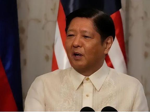 菲律宾封黄岩岛军演，原来还以为是美国背后撑腰，结果是日本。这次封黄岩岛军演时间长