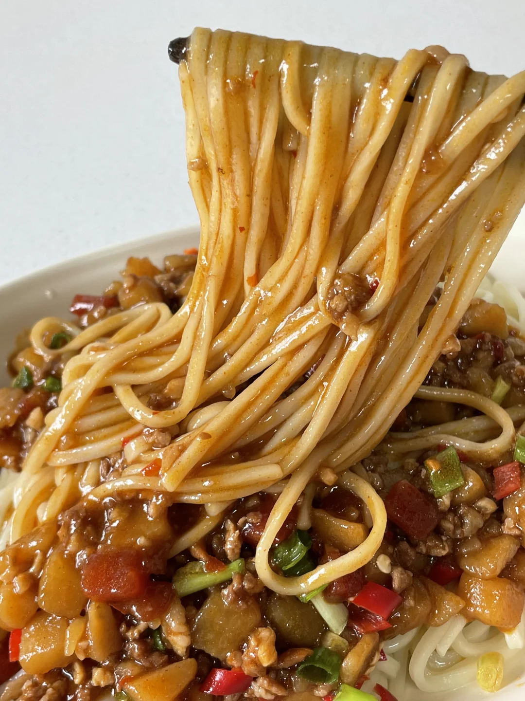 没吃过这么好吃的土豆肉酱面！！！