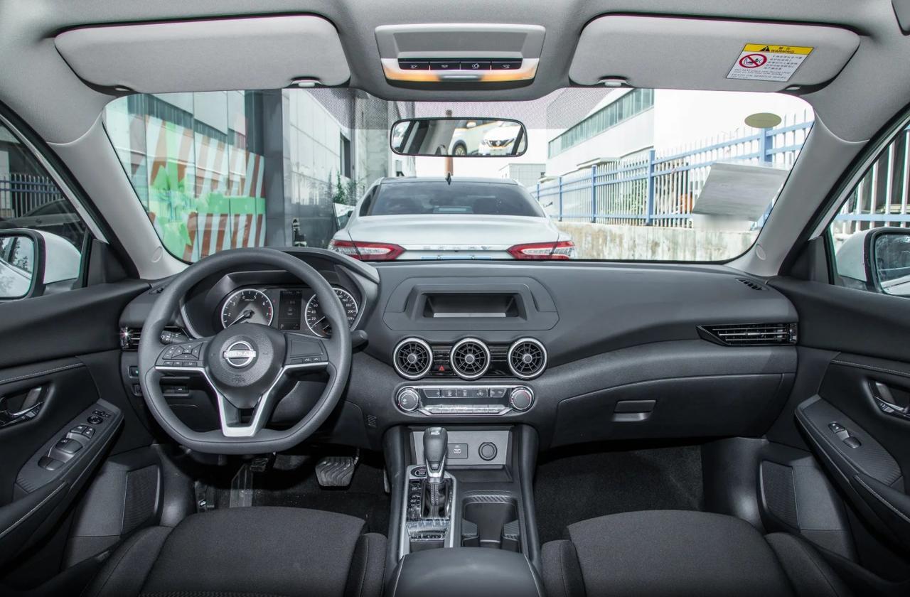 这是日产自2018年-2025年的销量：2018年114.6万辆；2019年