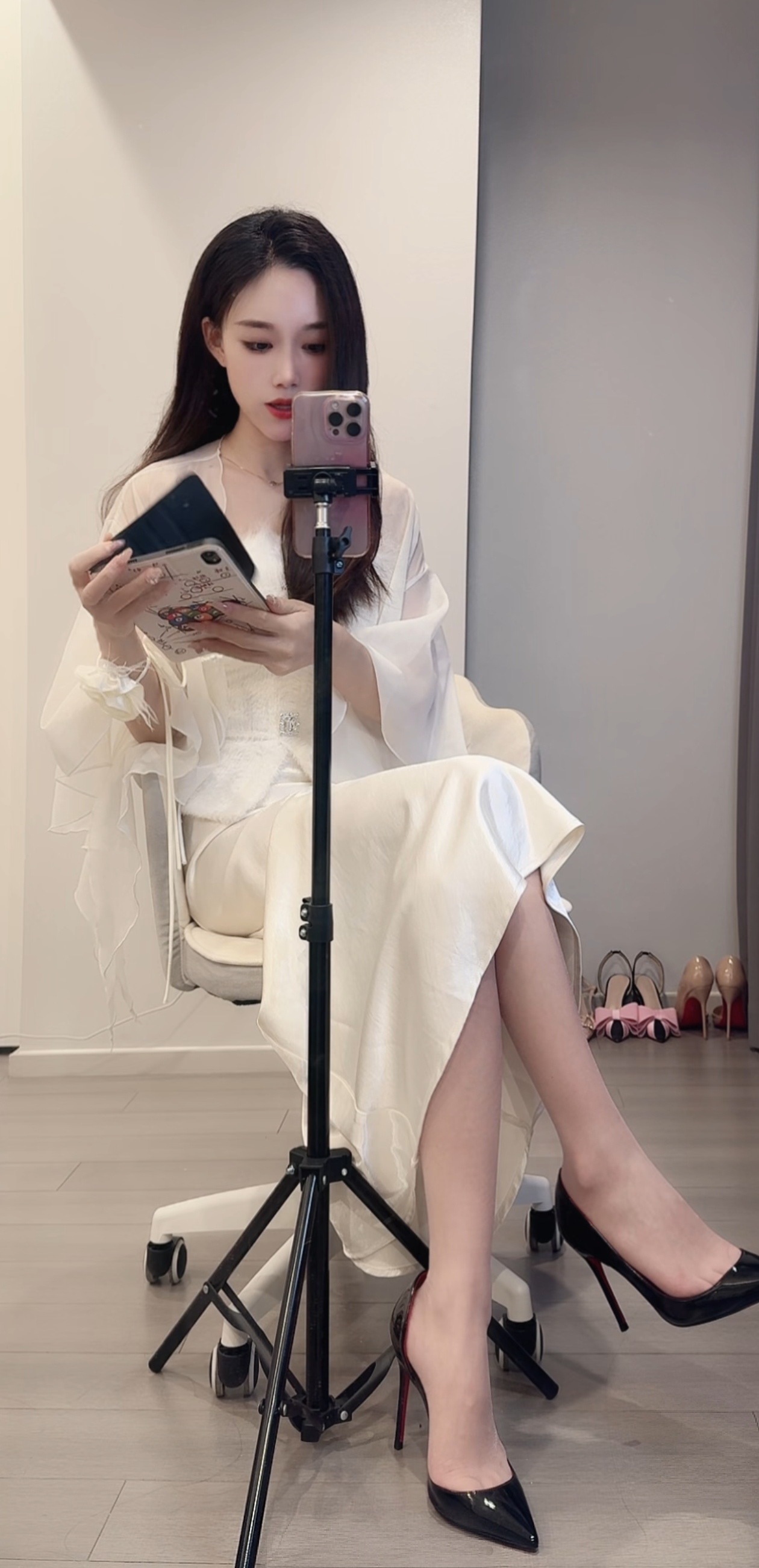 Secret❤肉丝小脚脚+侧空高跟鞋👠👠