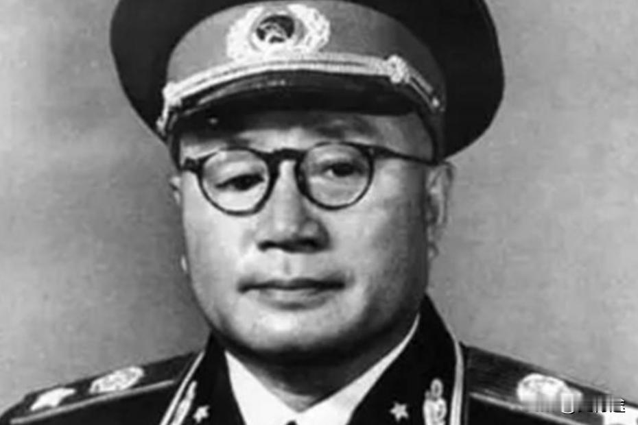 为啥大家都夸刘伯承元帅聪明绝顶呢？因为他看问题眼光独到。比如，新中国成立后，