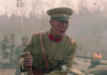 1908年，张作霖四姨太想吃红烧肉，厨师不给做。四姨太和厨师吵了起来。厨师竟以下
