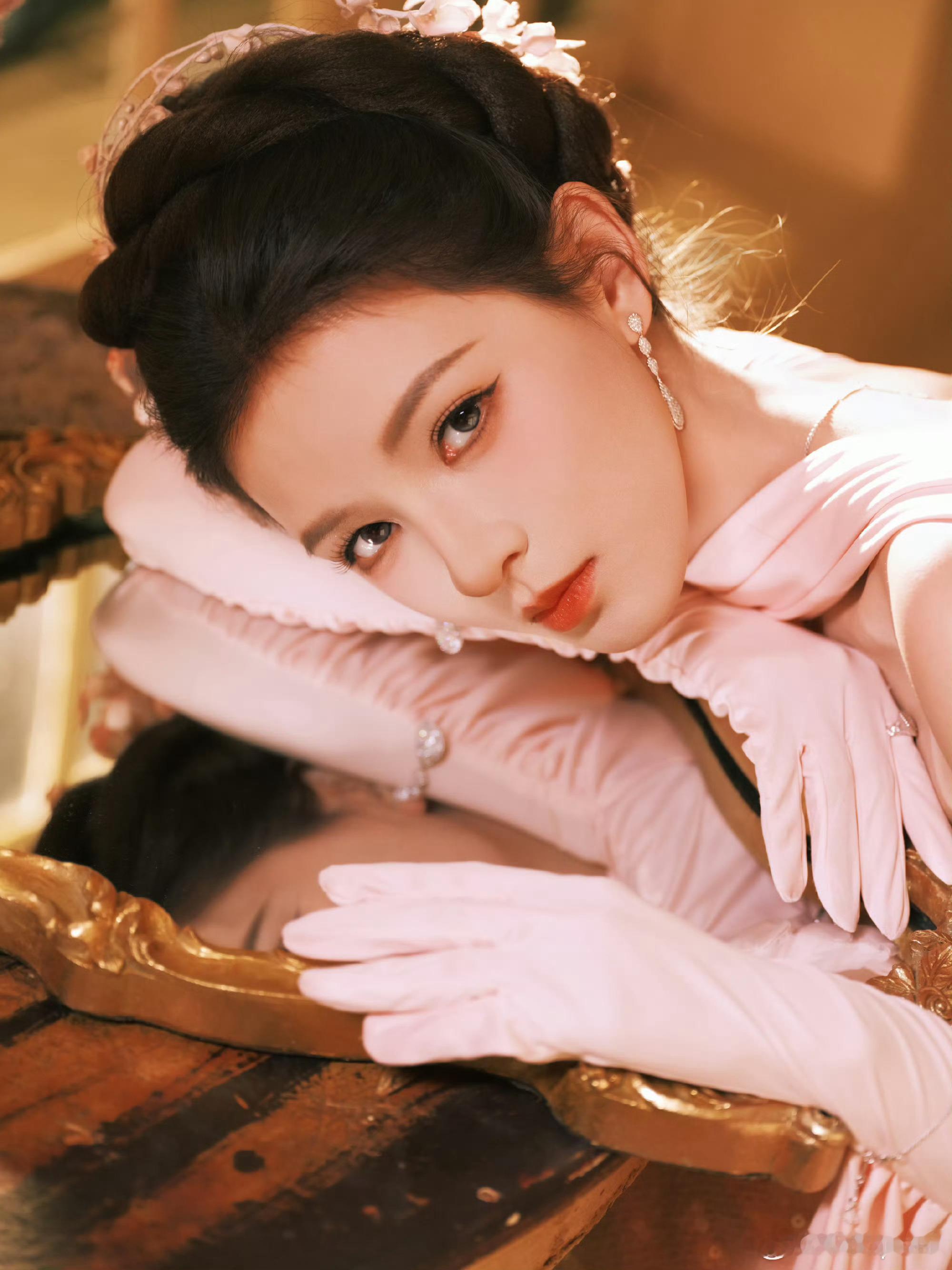 好美的阿瓜，这张脸可以带入任何言情小说女主脸，太惊艳了！​​​