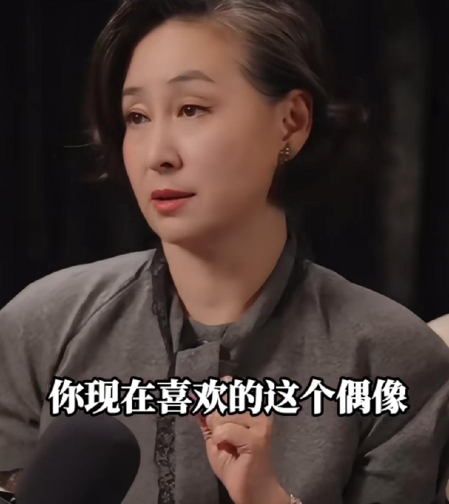 何超琼：现在的偶像和过去不同，都是包装过的。以前要的就是个性鲜明，突出的特色