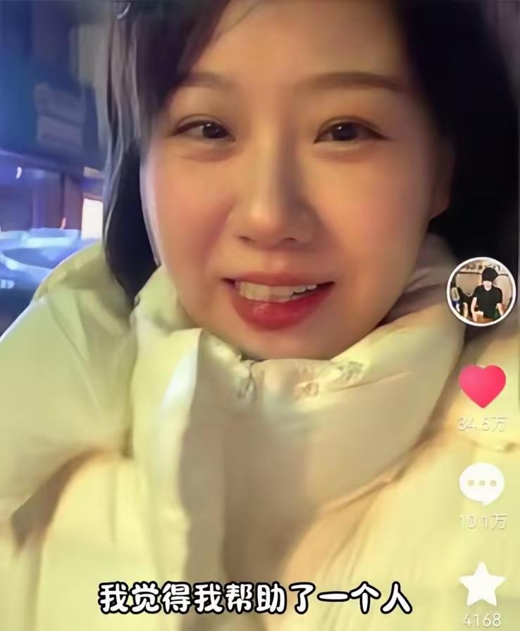 郑州街头，七旬老人饿了一整天，实在扛不住，拦住一女孩：“能给我买碗面不？”见女孩