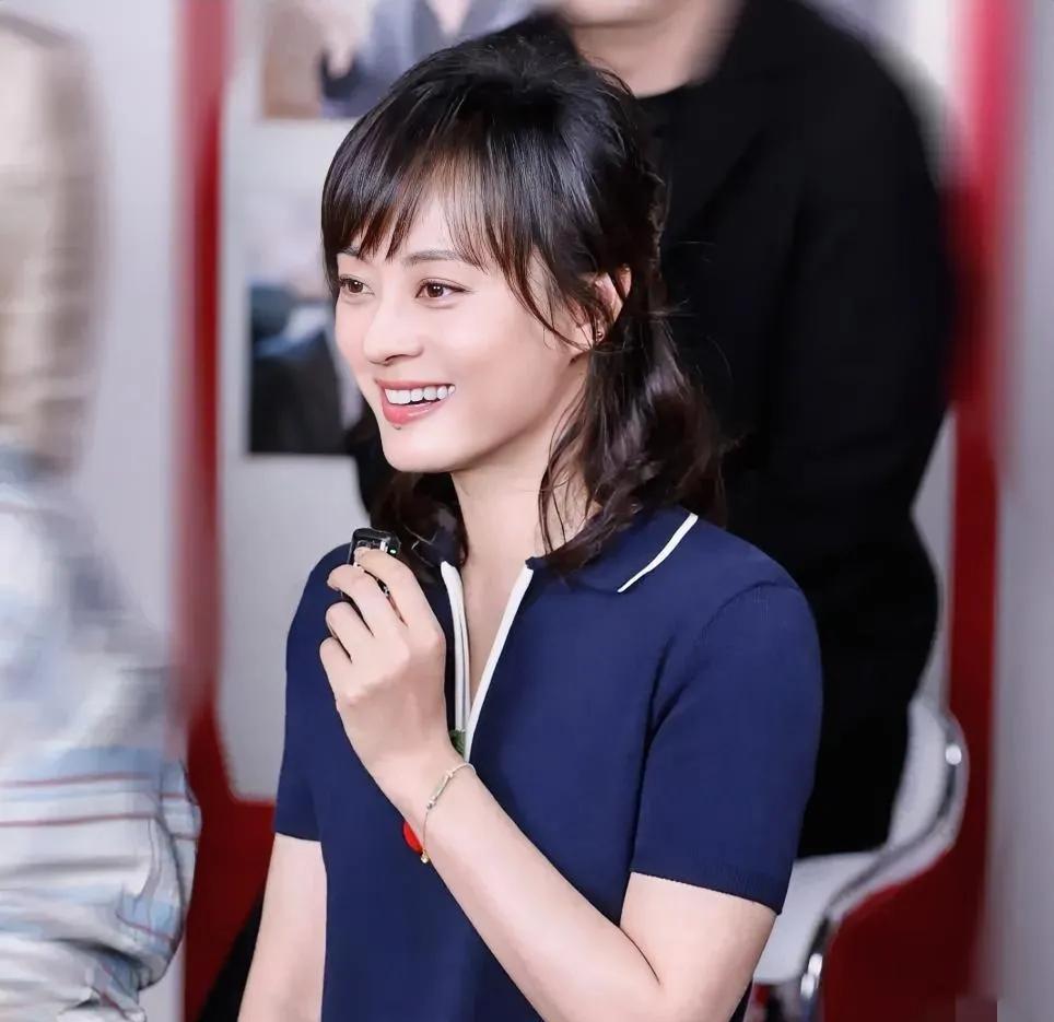 发现没？孙俪才是真正的人生的大赢家啊！还以为孙俪演完《蛮好的人生》，去英国度