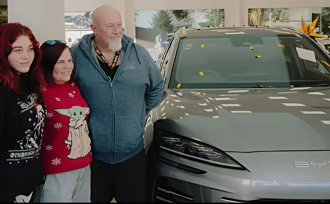 当比亚迪在英国卖出第一辆车时，英国媒体只发出一篇小小的报道，几乎采取了无视的态度