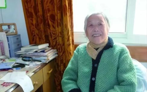 1971年，陕西一名48岁农民图便宜娶了一位小自己10岁、不要彩礼且曾坐过牢的女