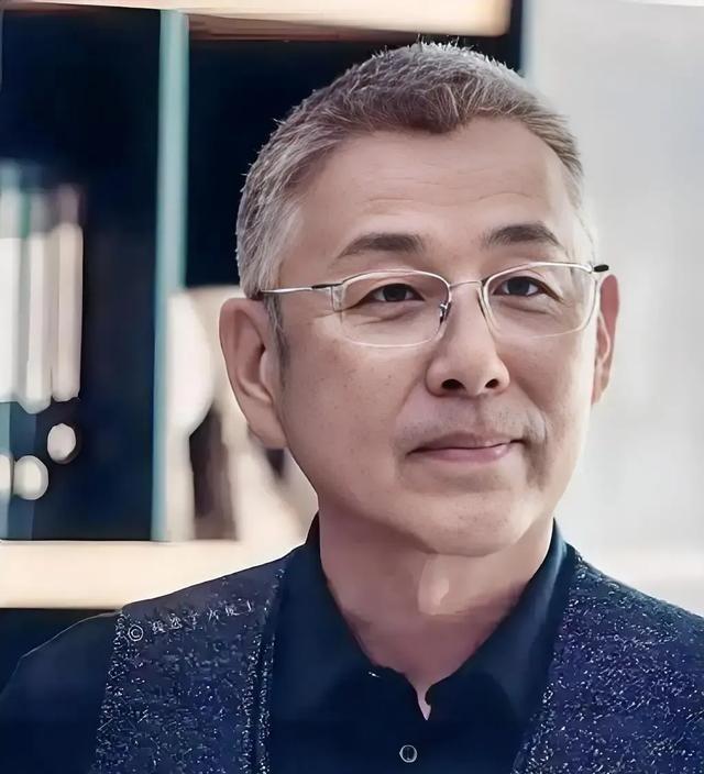 陈道明很现实的话:“没有亲人，你能活；没有朋友，你能活；就算一个人，你也能